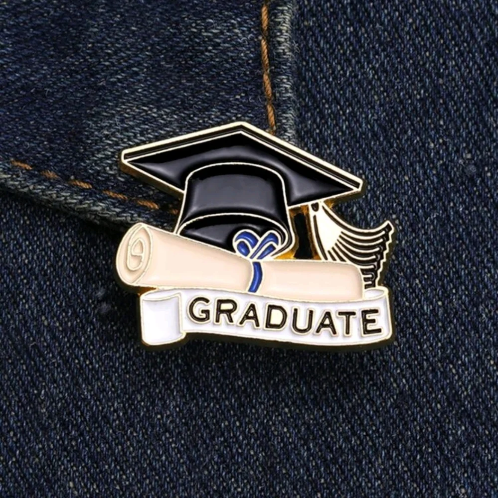 Graduate Pin - Picture 1 of 2